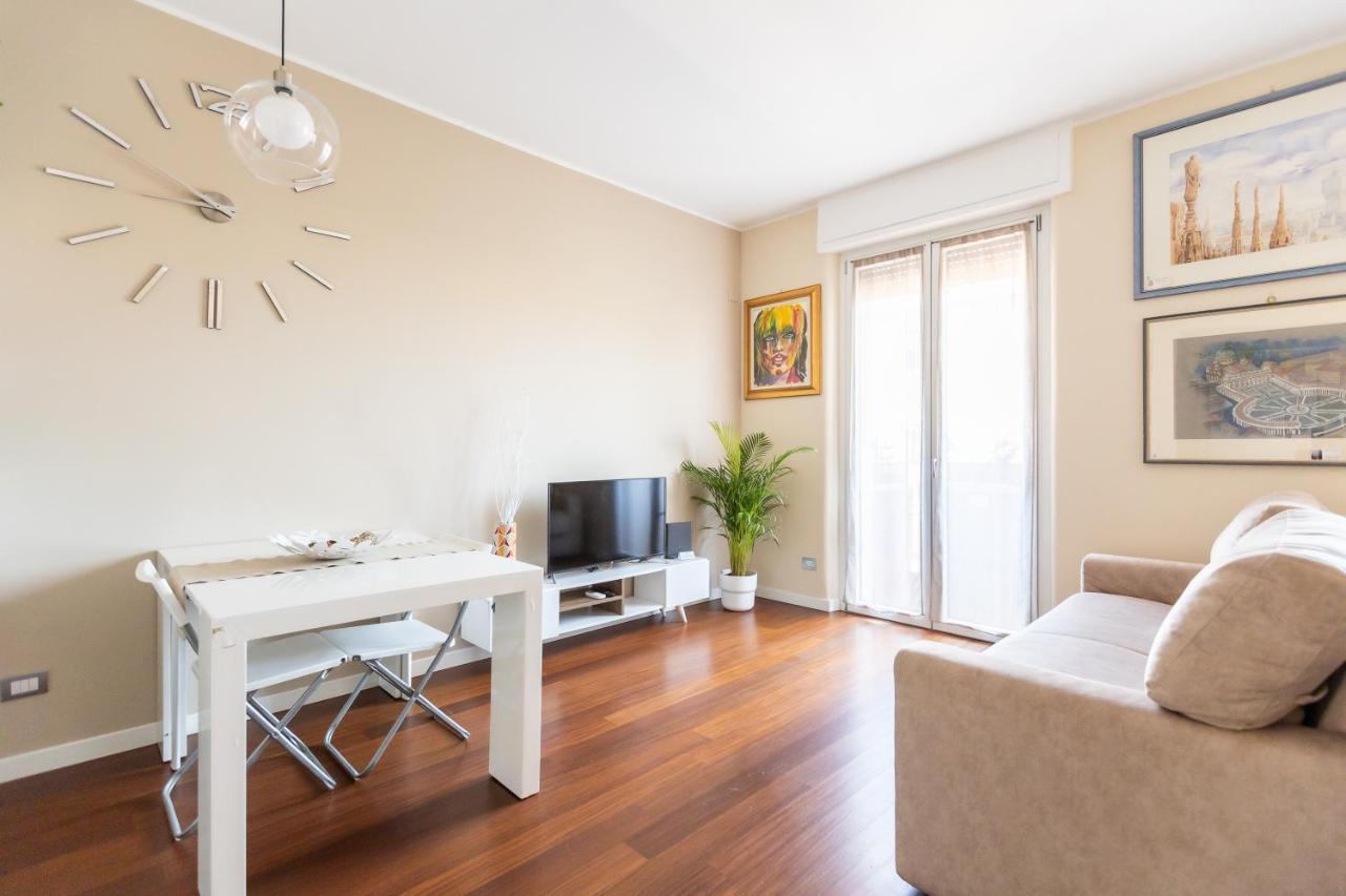 Rosselli 13 Milan Apartment Exterior photo